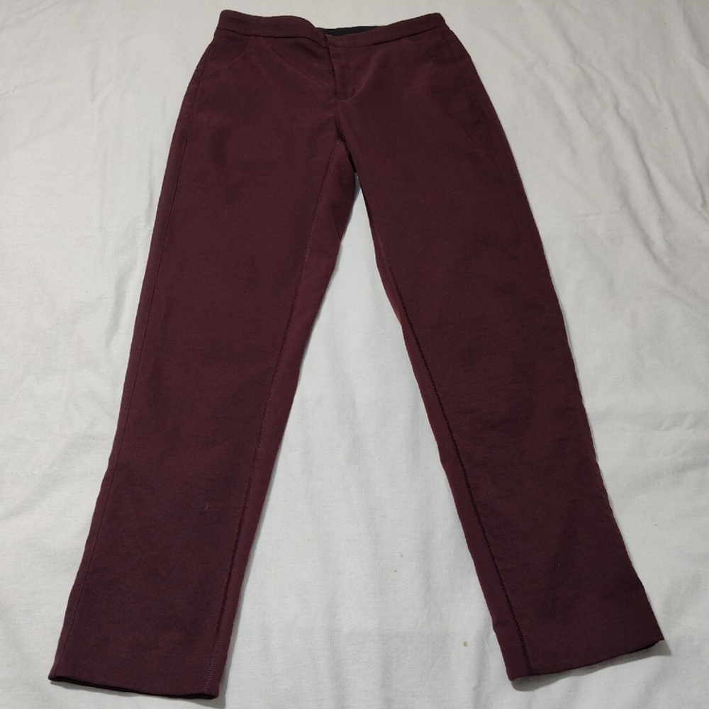 Lululemon women Burgundy and Black trouser pants